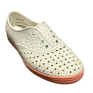 NATIVE Women's Blue & White Breathable Outdoor Rubber Wipe Clean Shoe-Size 8